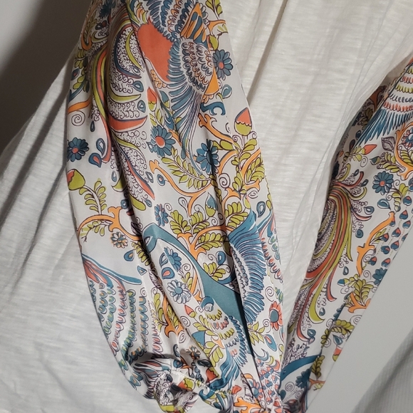 Anthropologie Maybelle Tied-sleeve top Paisley Sleeve Size M - Picture 10 of 15